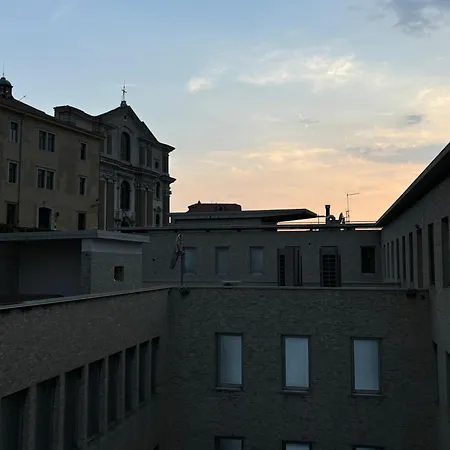 Teatro Апартаменты Триест